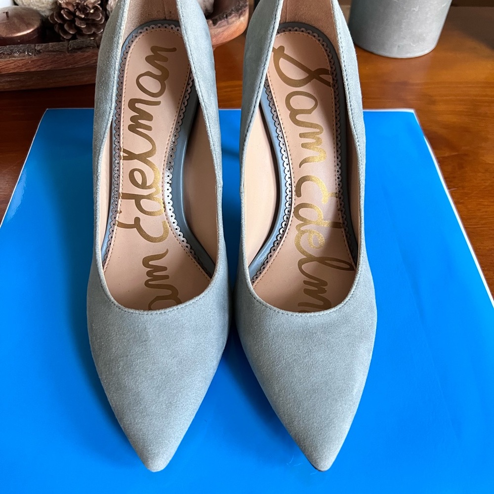 Sam Edelman pumps